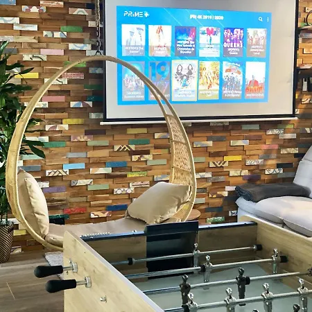 Capsule Gaming Balneo & Billard & Babyfoot & Sauna 2 Apartmán *