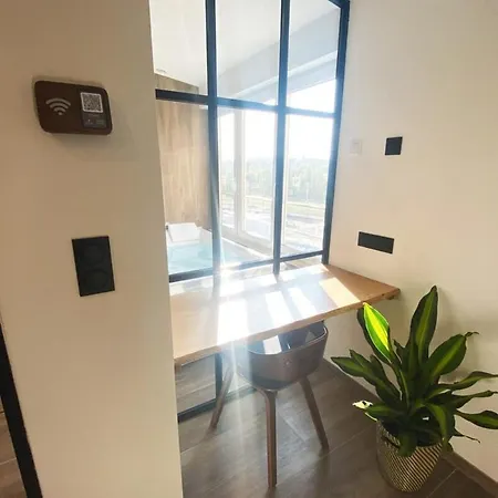 Apartmán Capsule Gaming Balneo & Billard & Babyfoot & Sauna 2 Valenciennes