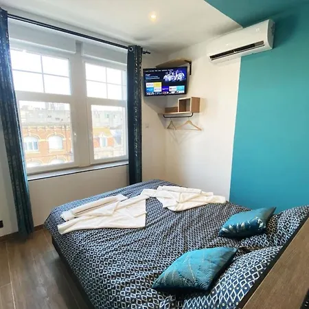 Capsule Gaming Balnéo&billard&babyfoot&sauna 2 Appartement *