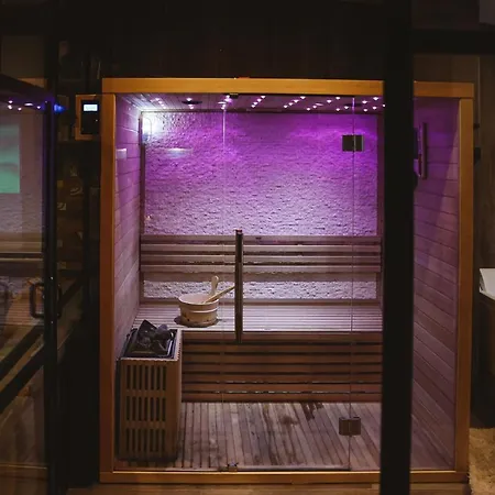 Capsule Gaming Balneo & Billard & Babyfoot & Sauna 2 Appartement *