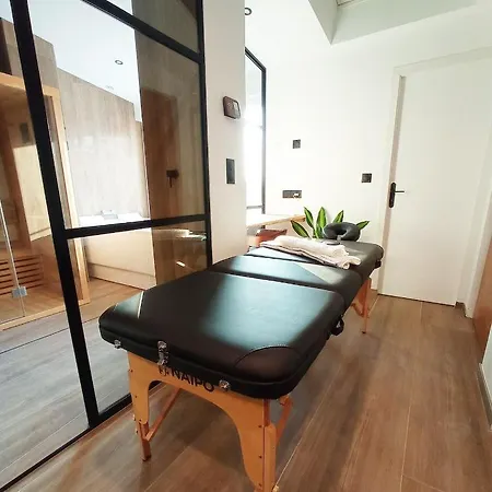 Appartement Capsule Gaming Balnéo&billard&babyfoot&sauna 2 *