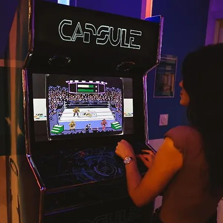 Capsule Gaming Balnéo&billard&babyfoot&sauna 2 Appartement