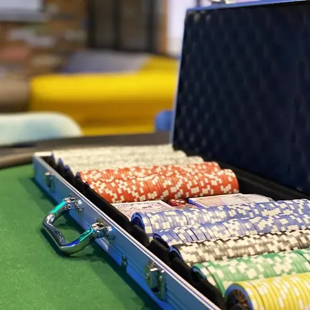 Capsule Gaming Balnéo&billard&babyfoot&sauna 2 *