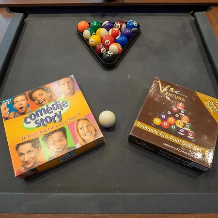 Capsule Gaming Balnéo&billard&babyfoot&sauna 2 Appartement