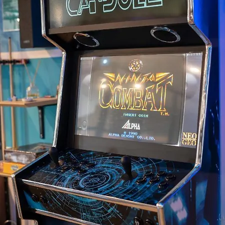 Appartement Capsule Gaming Balnéo&billard&babyfoot&sauna 2