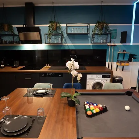 Capsule Gaming Balnéo&billard&babyfoot&sauna 2 Appartement Valenciennes